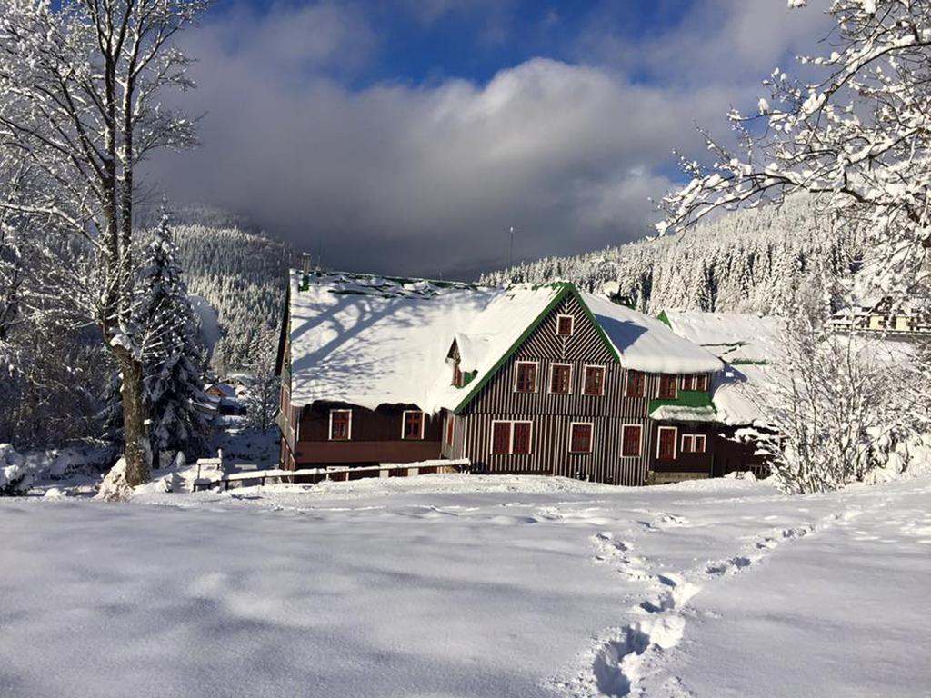 Pension Lucerna Špindlerŭv Mlýn Exterior foto