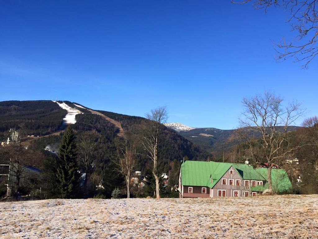 Pension Lucerna Špindlerŭv Mlýn Exterior foto