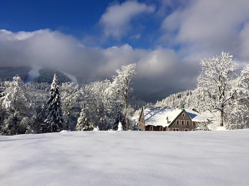 Pension Lucerna Špindlerŭv Mlýn Exterior foto